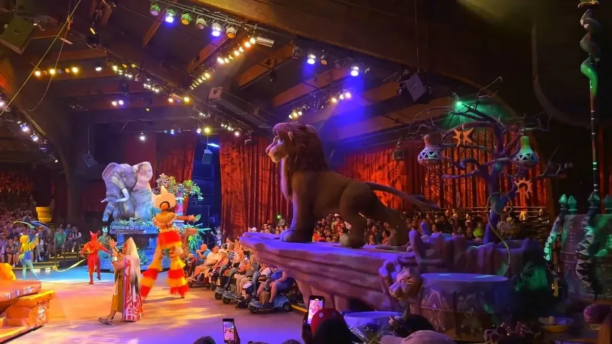 Animal_Kingdom_Festival_of_the_Lion_King_68d69e249e.webp