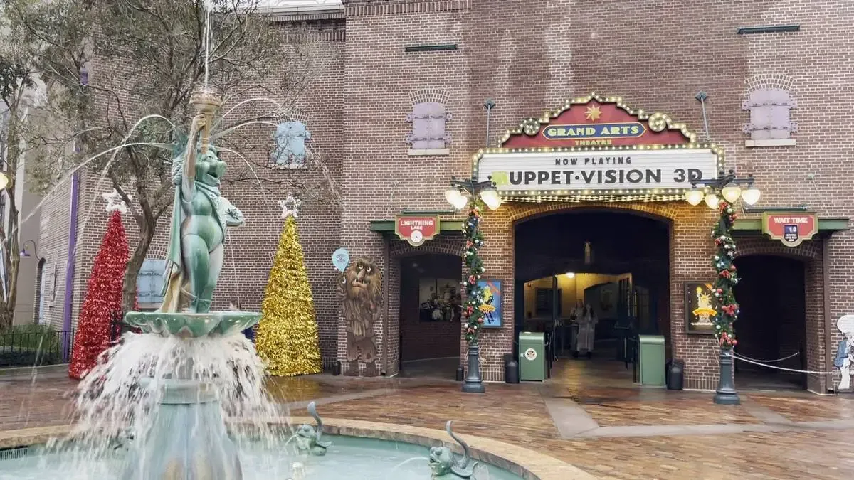 Disney_Hollywood_Studios_Muppet_Vision_entrance_48d741355d.webp