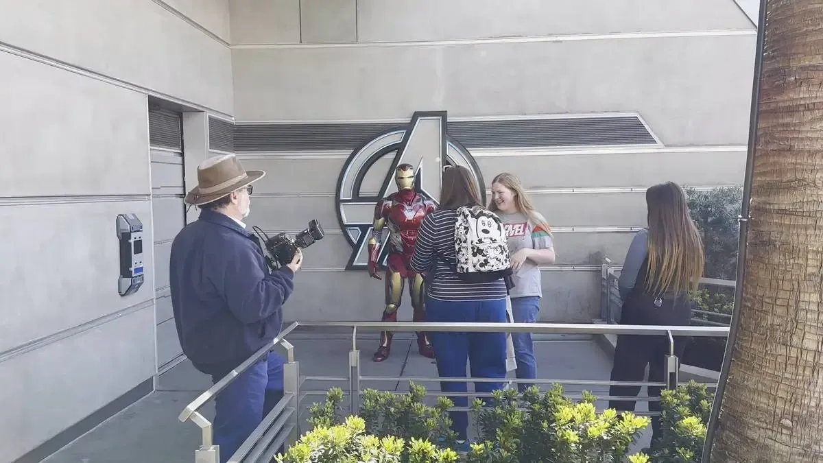 Disneyland_Marvel_Character_Iron_Man_aca0cd2a8b-1.webp