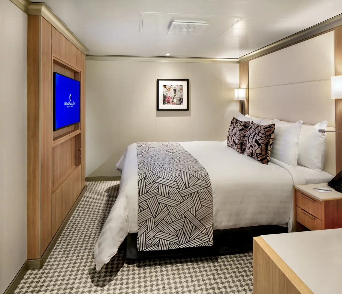 Holland_America_Inside_Stateroom_5748d8e2fd.webp