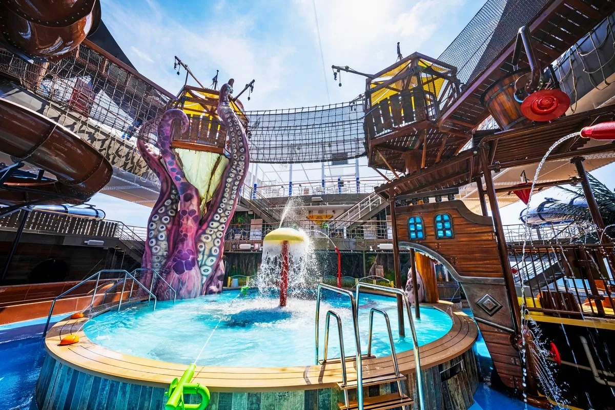 MSC_Seashore_Pirates_Cove_Waterpark_bbb87104f5.webp