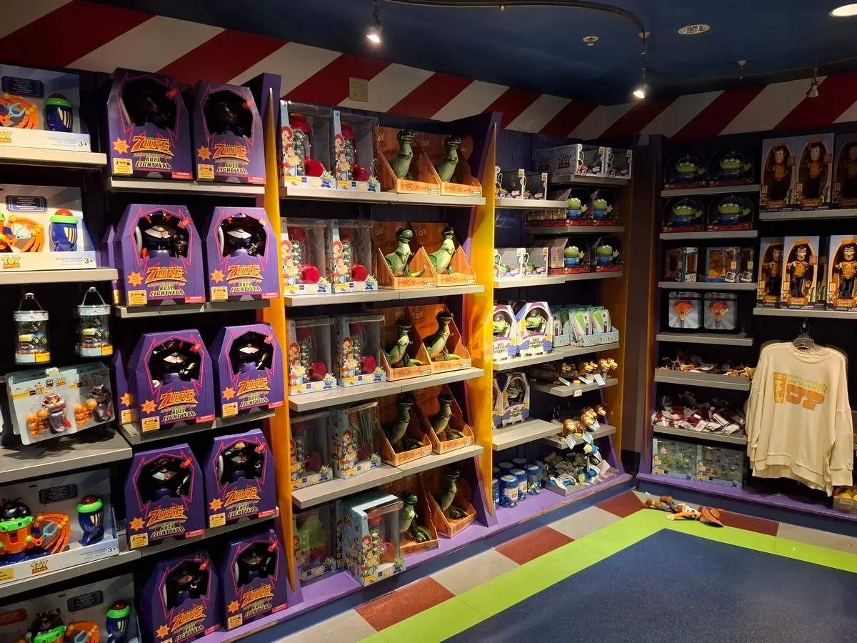 Magic_Kingdom_merchandise_Toy_Story_Buzz_62dcb4fb9b.webp