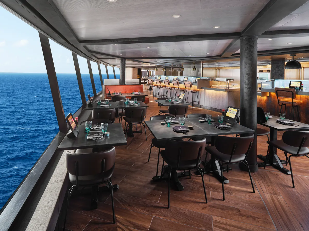 Norwegian_Cruise_Line_Food_Republic_restaurant_41bbf6a2cf.webp