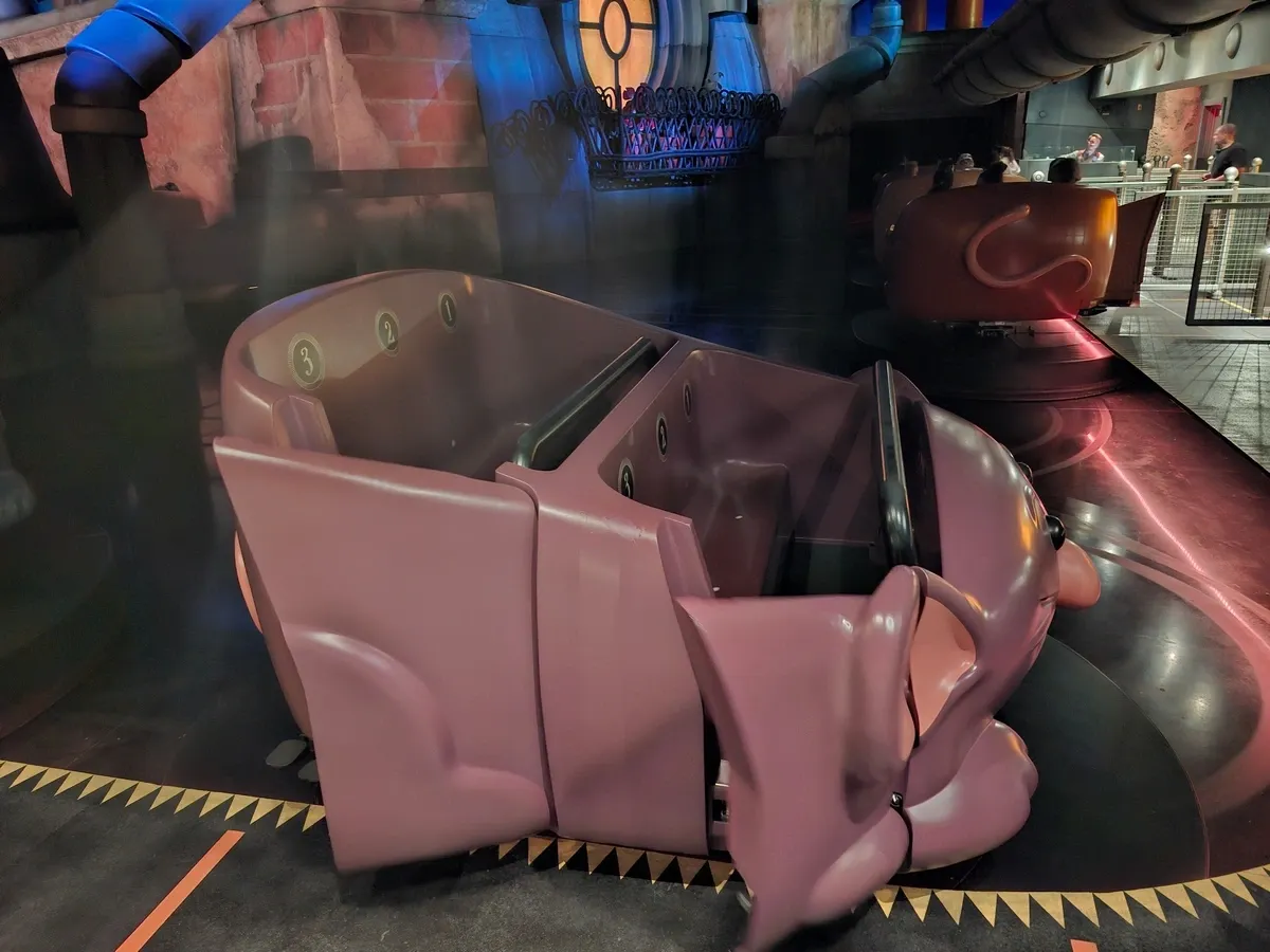 Remys_Ratatouille_Adventure_ride_vehicle_bee4b1d249.webp