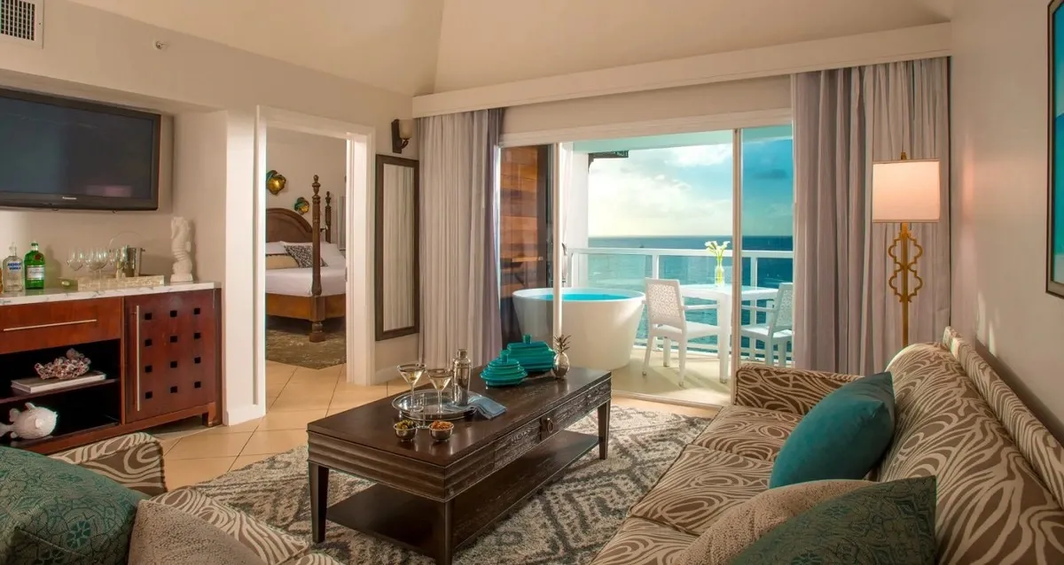 Sandals_Regency_La_Toc_Butler_Elite_Suite_f08d89f646.webp
