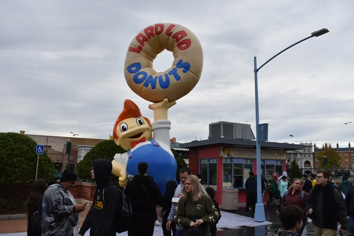 Springfield_Simpsons_Universal_3_268bbd54e9-1.webp