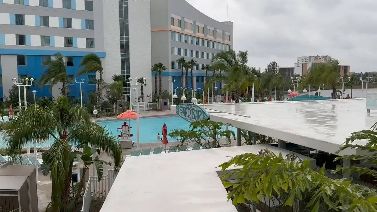 Universal_Orlando_Resort_Surfside_Inn_b5dbd6669f-1.webp