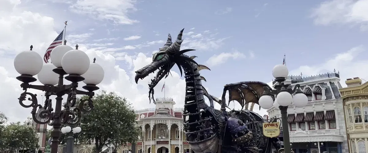 festival_of_fantasy_parade_disney_4_7114c66c6e.webp